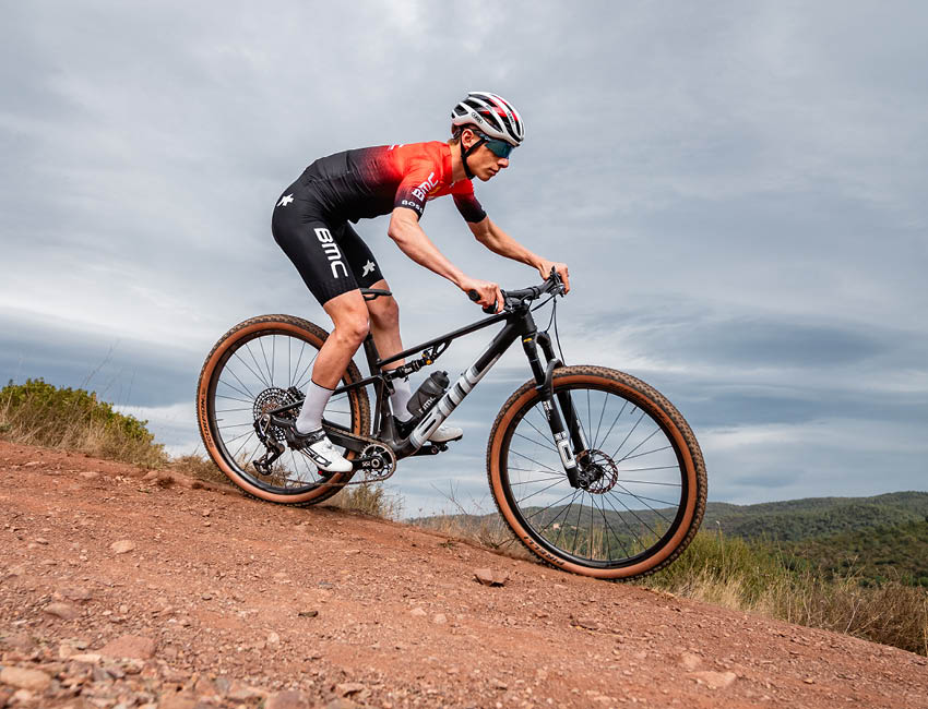 Fourstroke 01 TEAM 1 BMC Mountain Cross-Country Bikes | Fourstroke 01 – BMC USA Corporation