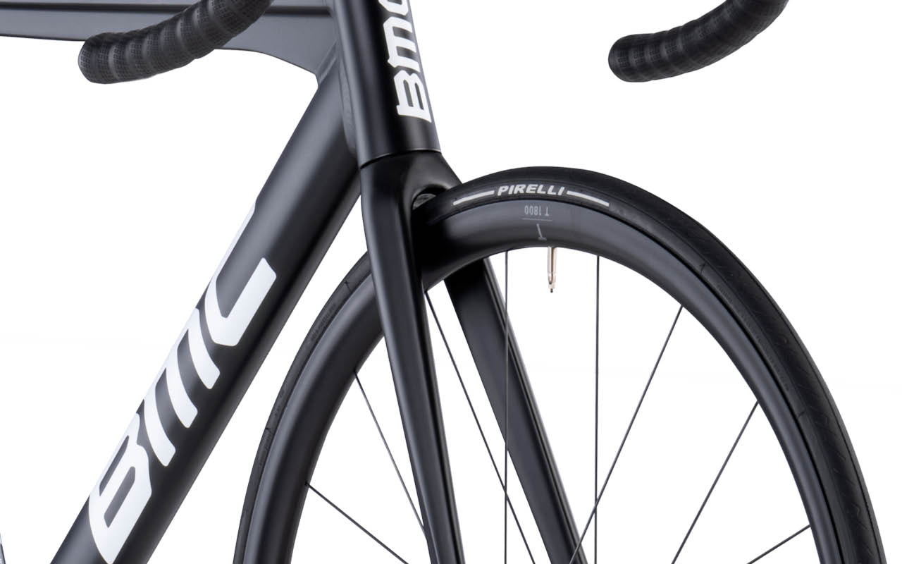 Trackmachine AL ONE Black – BMC USA Corporation