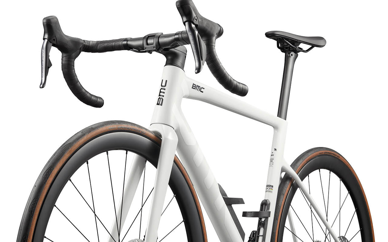 Teammachine SLR 01 SIX Stealth White – BMC USA Corporation